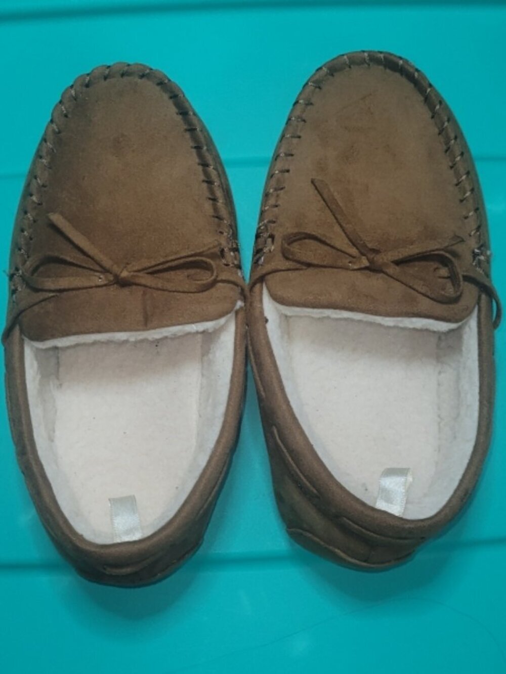 Gap Kids Size 1/2  Moccasin-Style Slippers